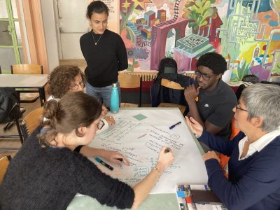 La BOM Staff and members participating in a World Cafe workshop exploring what it will take to become of 'Sharing Hub' led by Shareable's Tom Llewellyn